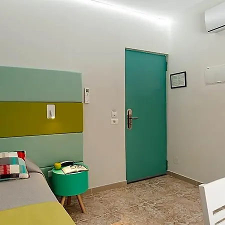 Ξενοδοχείο με διαμερίσματα Bajamar 4*